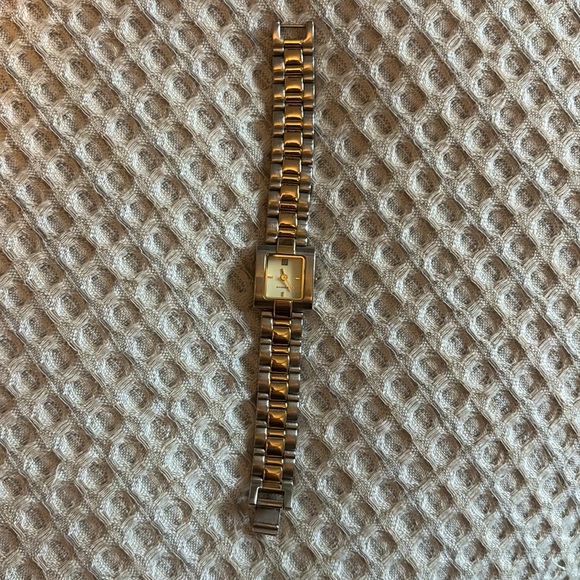 Givenchy Watch. - Picture 1 of 5